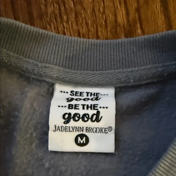 Grey 'Grateful' Sweatshirt - Picture 4 of 4